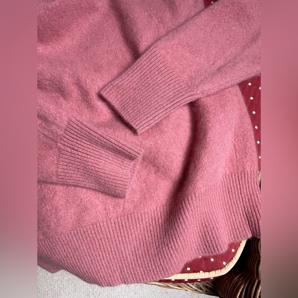 Cashmere Sweater Small - Picture 15 of 16